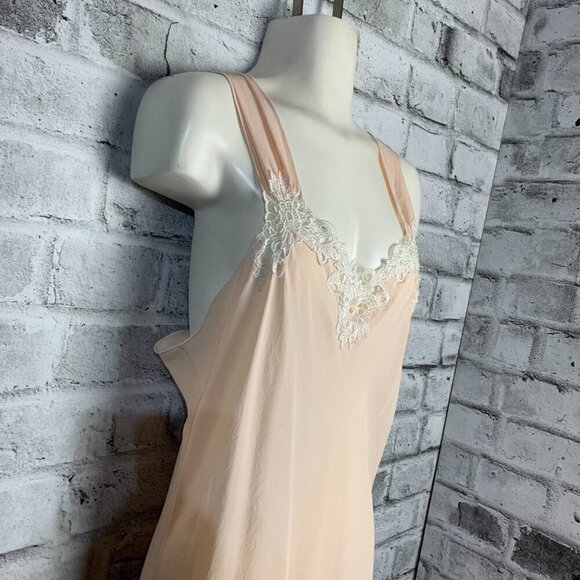 Vintage Union Made Lily Of France Midi Slip Dress Handkerchief Hem Nightgown - Picture 3 of 14